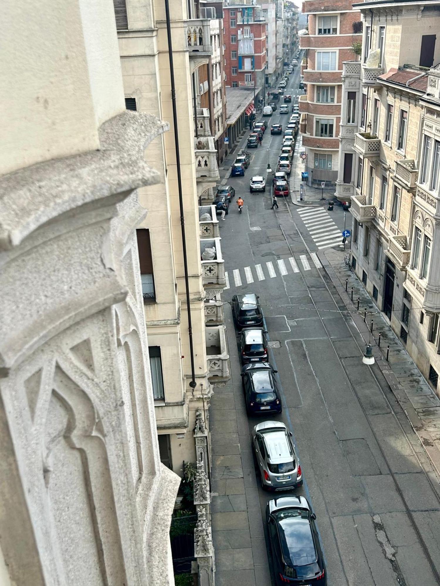 Suite Sommeiller Comfort In Centro Turin Exterior photo